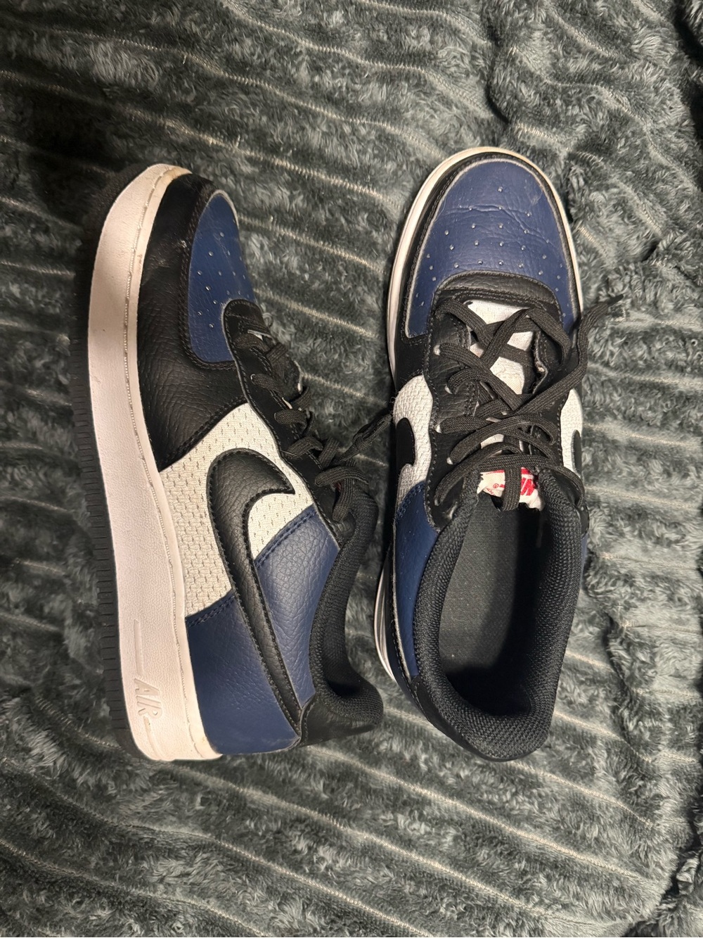 Nike Men's Blue, Black & White Low-Top Sneakers